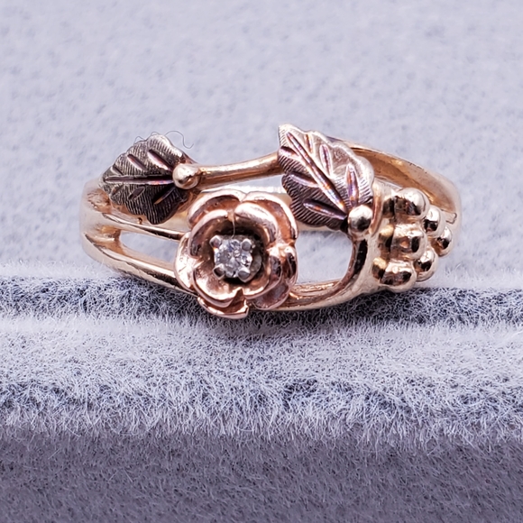 10k Solid Yellow & Rose Gold Natural Round Diamond Rose Flower & Vine Ring - Picture 2 of 9